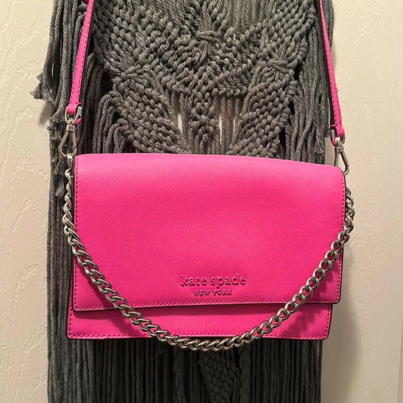 kate spade Handbags - Kate Spade -Crossbody in Pink